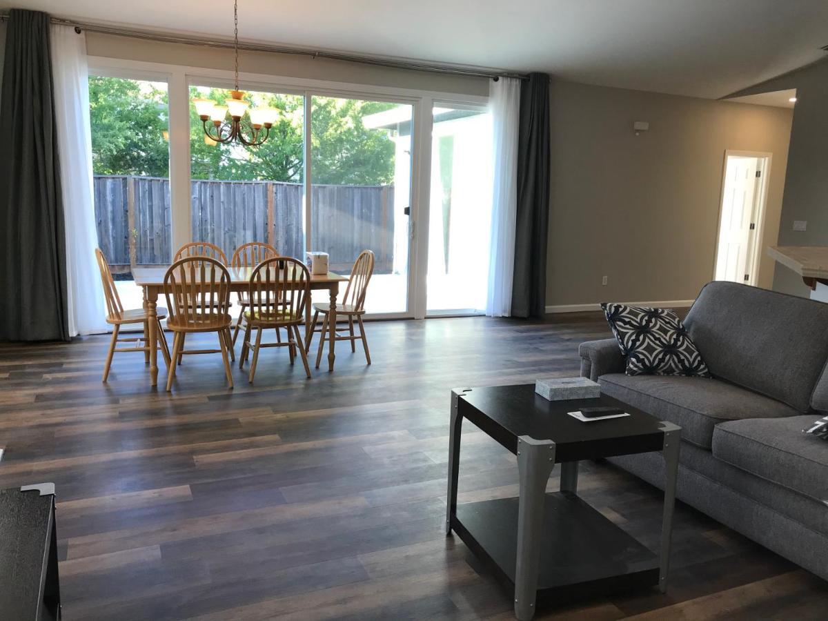 Spacious 3Bd,2Ba, Ideal For Families! Santa Rosa Esterno foto